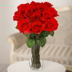 Ramo '12 rosas rojas de primera calidad'
